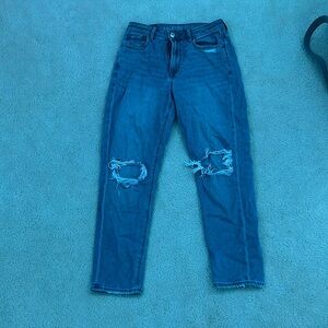 Loose Leg Jeans